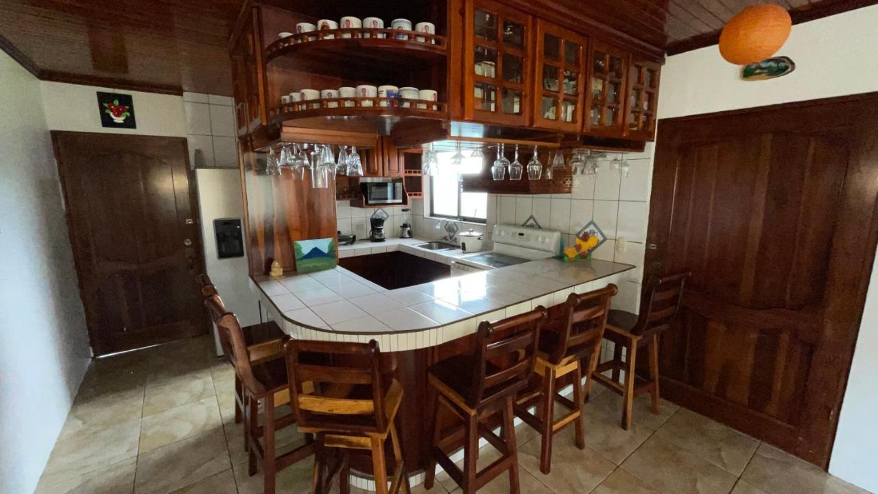 Las Pavitas Cottages La Fortuna Ngoại thất bức ảnh