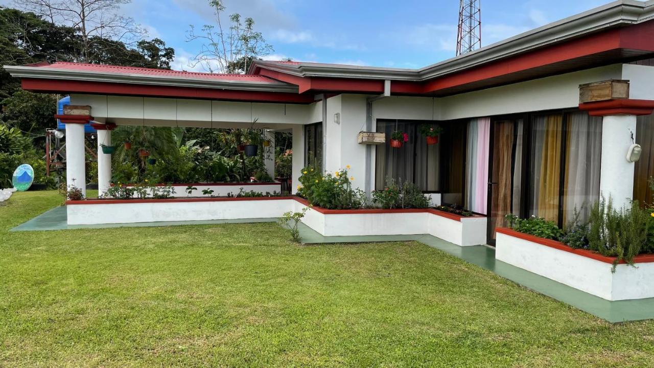 Las Pavitas Cottages La Fortuna Ngoại thất bức ảnh