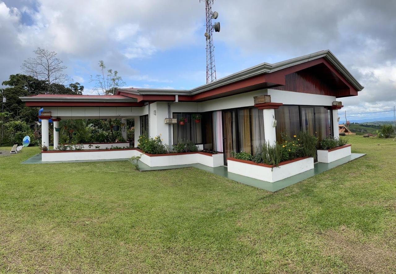 Las Pavitas Cottages La Fortuna Ngoại thất bức ảnh